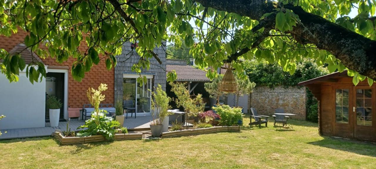 Lin et l'hôte Preaux Exterior foto